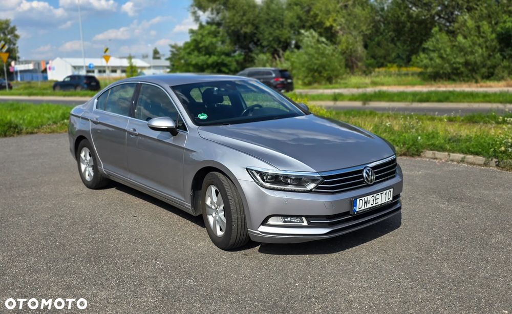 Volkswagen Passat 1.5 TSI EVO Comfortline - 1