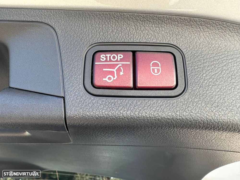 Mercedes-Benz EQA 250 AMG Line - 10