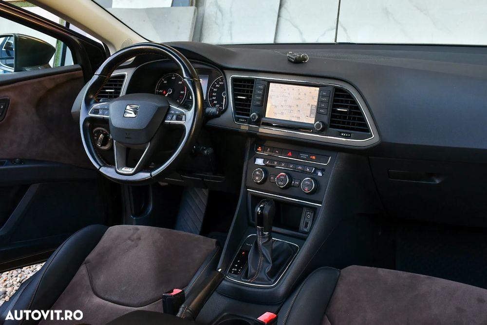 Seat Leon 2.0 TDI Start&Stop 4DRIVE DSG X-Perience - 29
