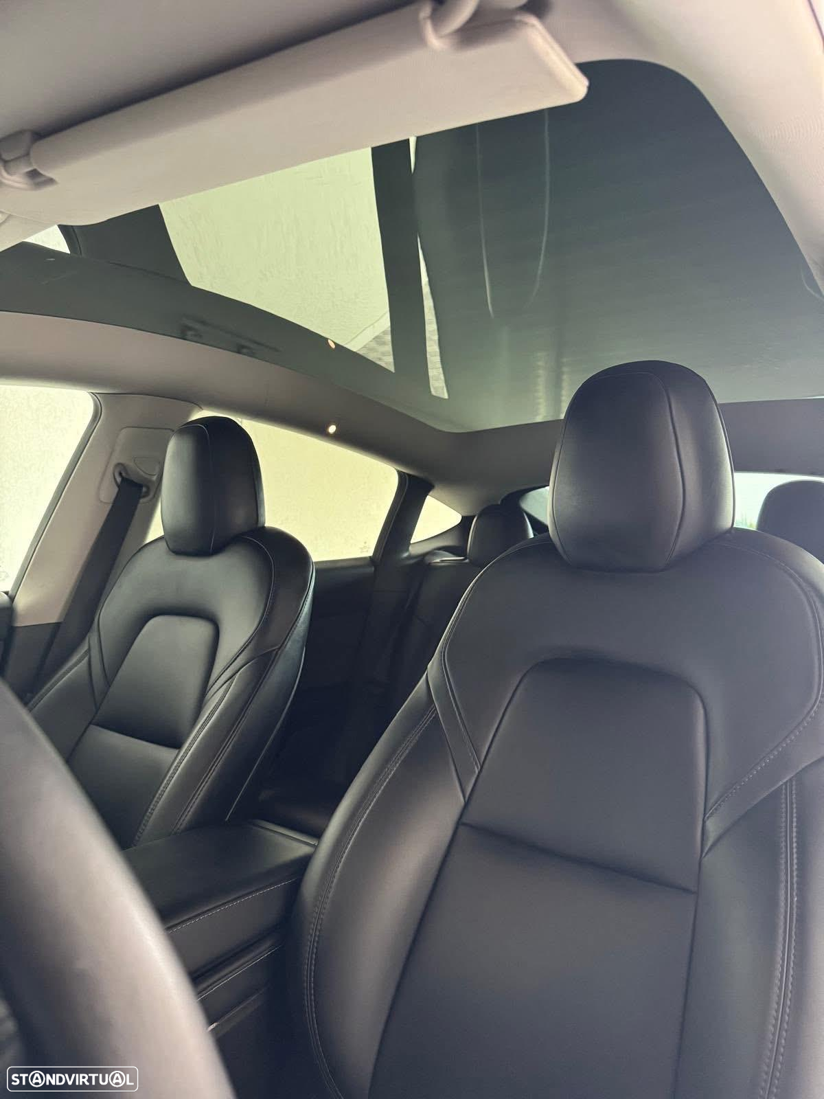 Tesla Model Y Long Range Tração Integral - 12