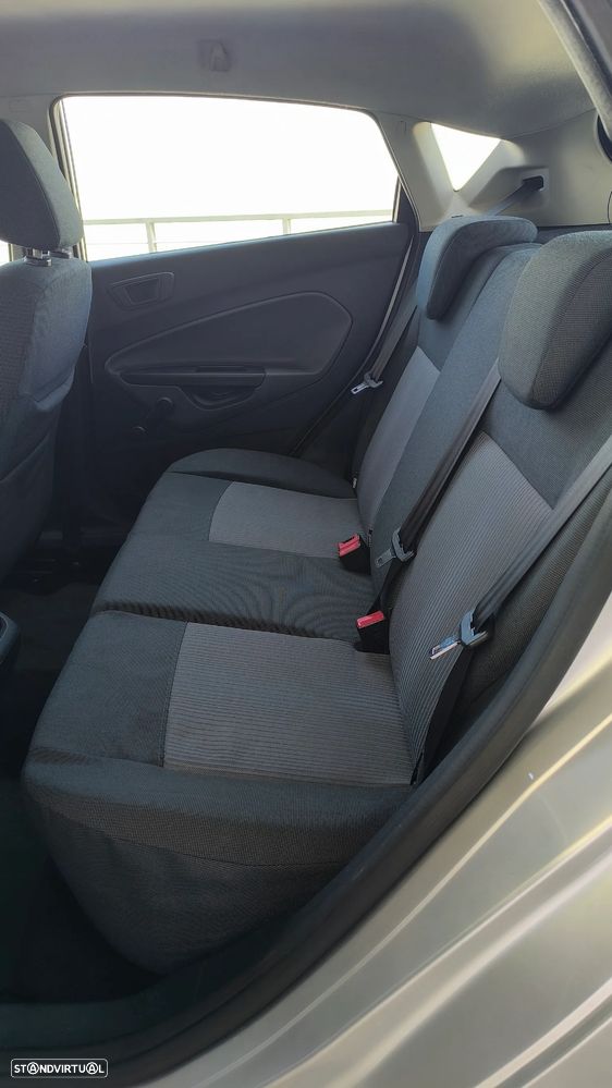 Ford Fiesta 1.4 TDCI Trend - 29