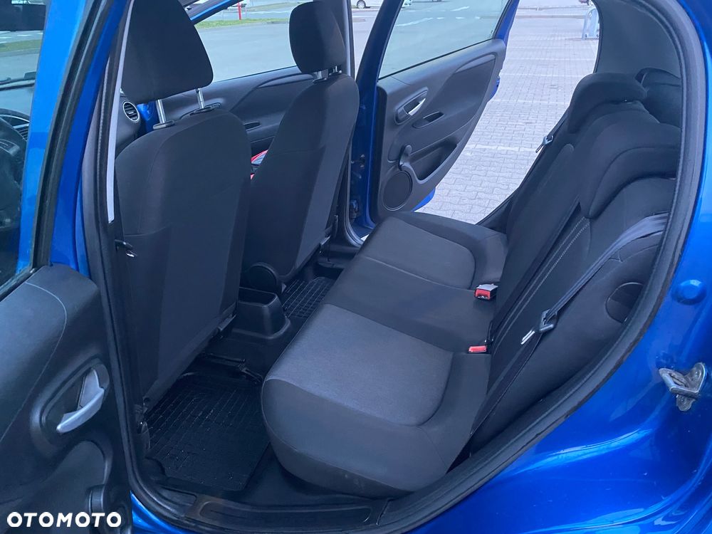 Fiat Punto - 4