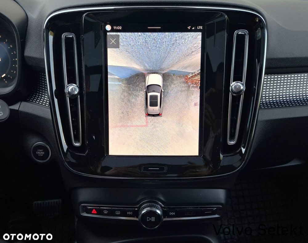Volvo XC 40 - 24