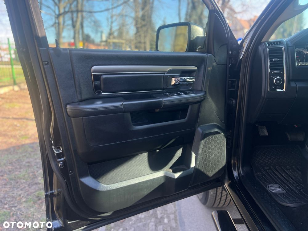 Dodge RAM 1500 5.7 4x4 - 4