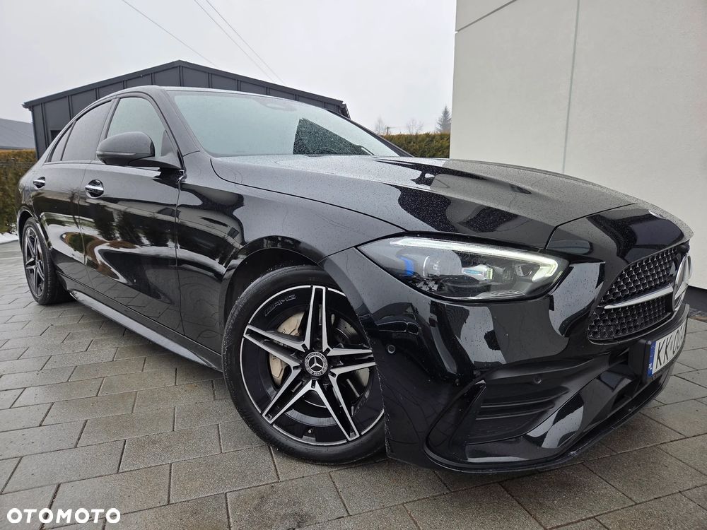 Mercedes-Benz Klasa C 300 4MATIC 9G-TRONIC - 36