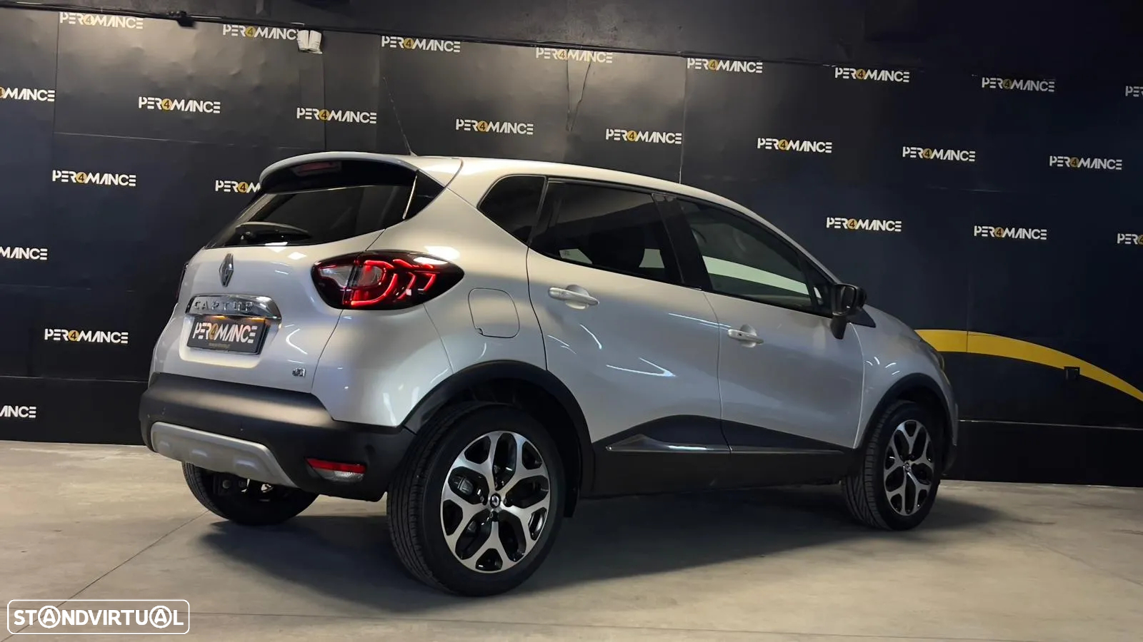 Renault Captur (ENERGY) dCi 90 LIMITED - 23
