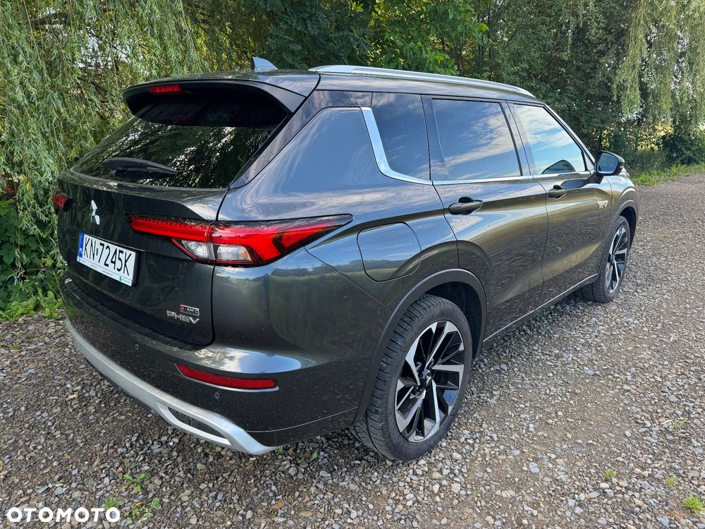 Mitsubishi Outlander 2.4 4WD Diamant TOP - 7
