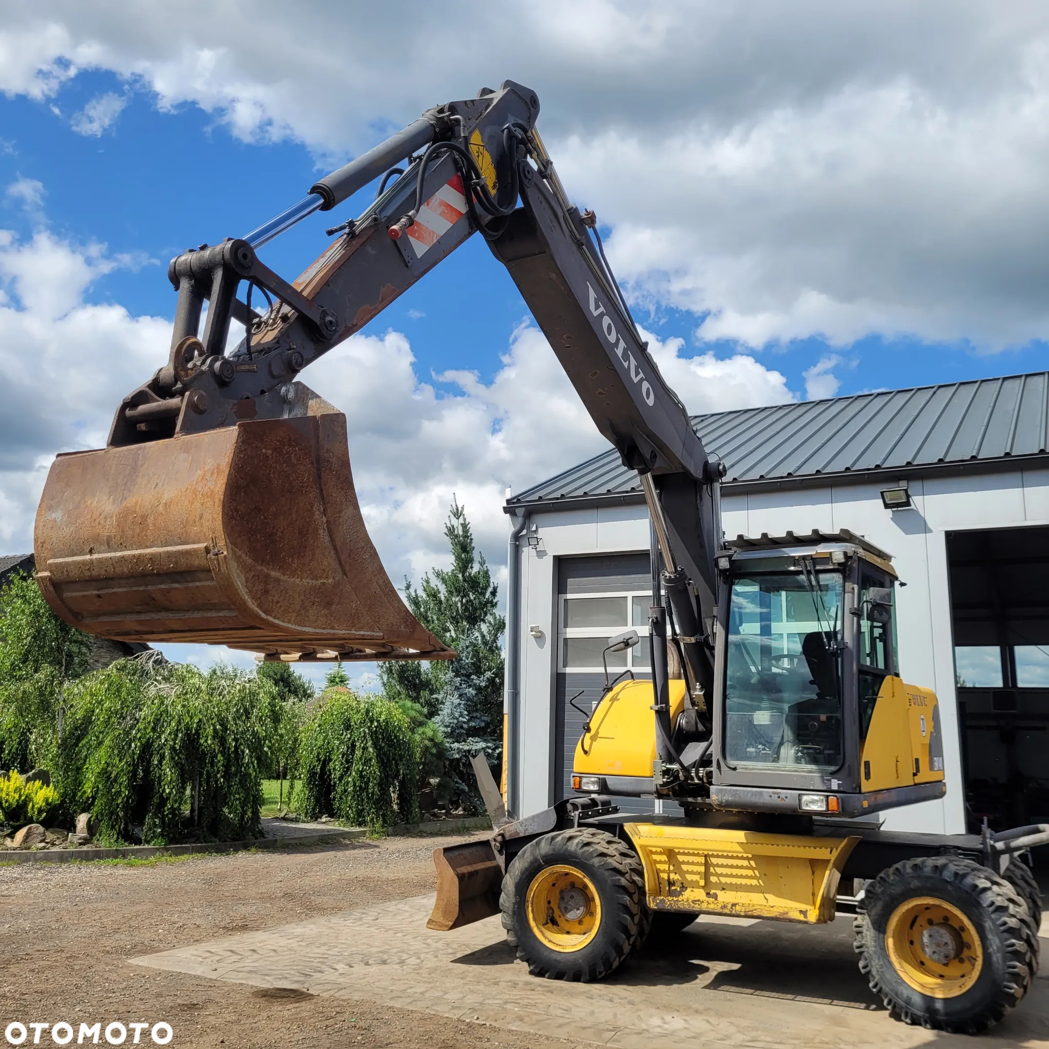 Volvo Ew140 - 4