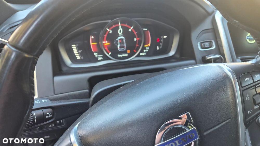 Volvo XC 60 D4 Drive-E Summum - 5