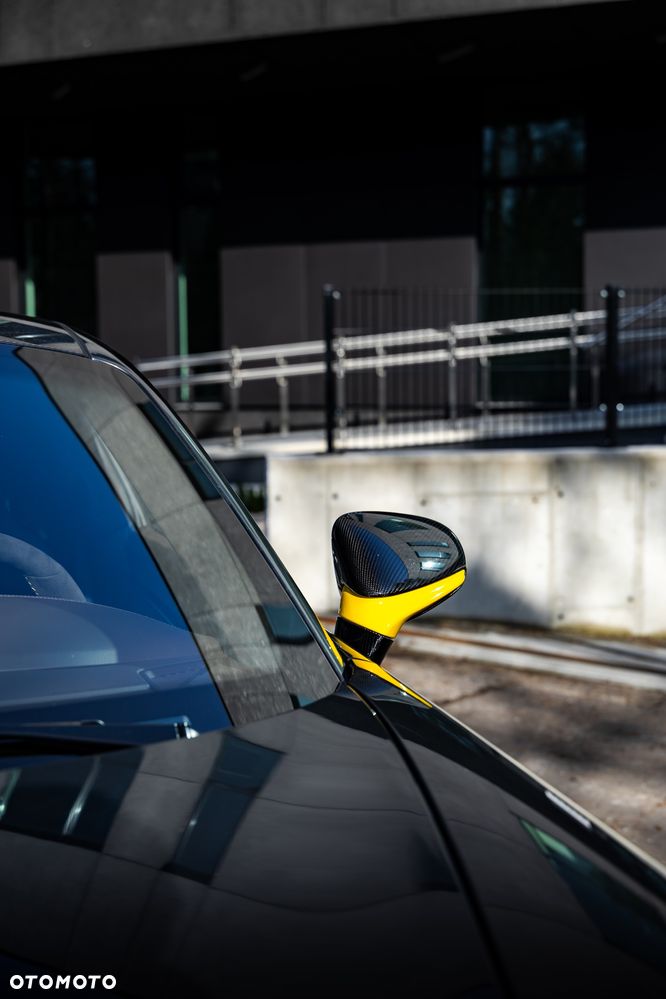 Porsche 911 Turbo S - 21