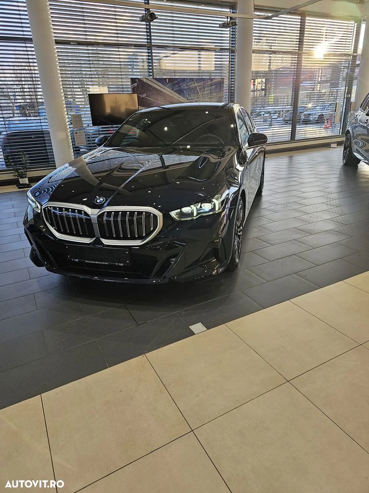 BMW Seria 5 550e xDrive AT PHEV - 5