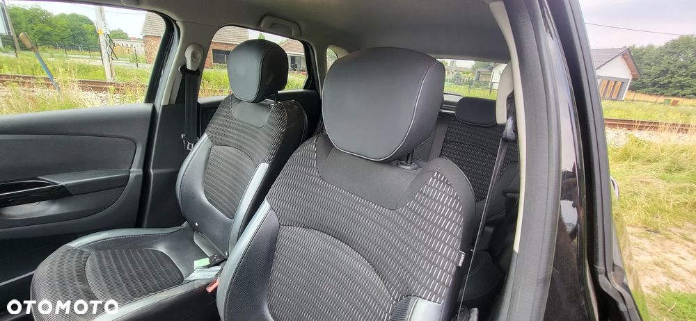 Renault Captur ENERGY TCe 120 EDC Luxe - 13