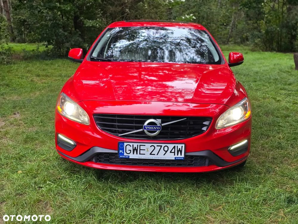 Volvo S60 T5 Drive-E R-Design Summum - 5