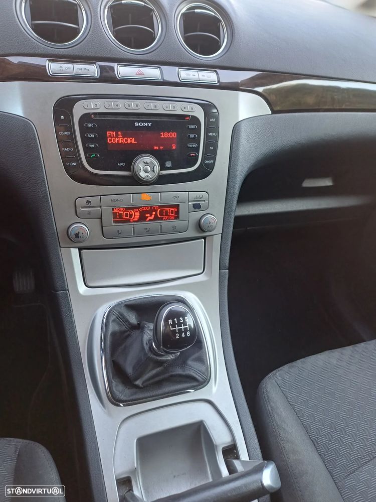 Ford Galaxy 1.8 TDCi Ghia - 5