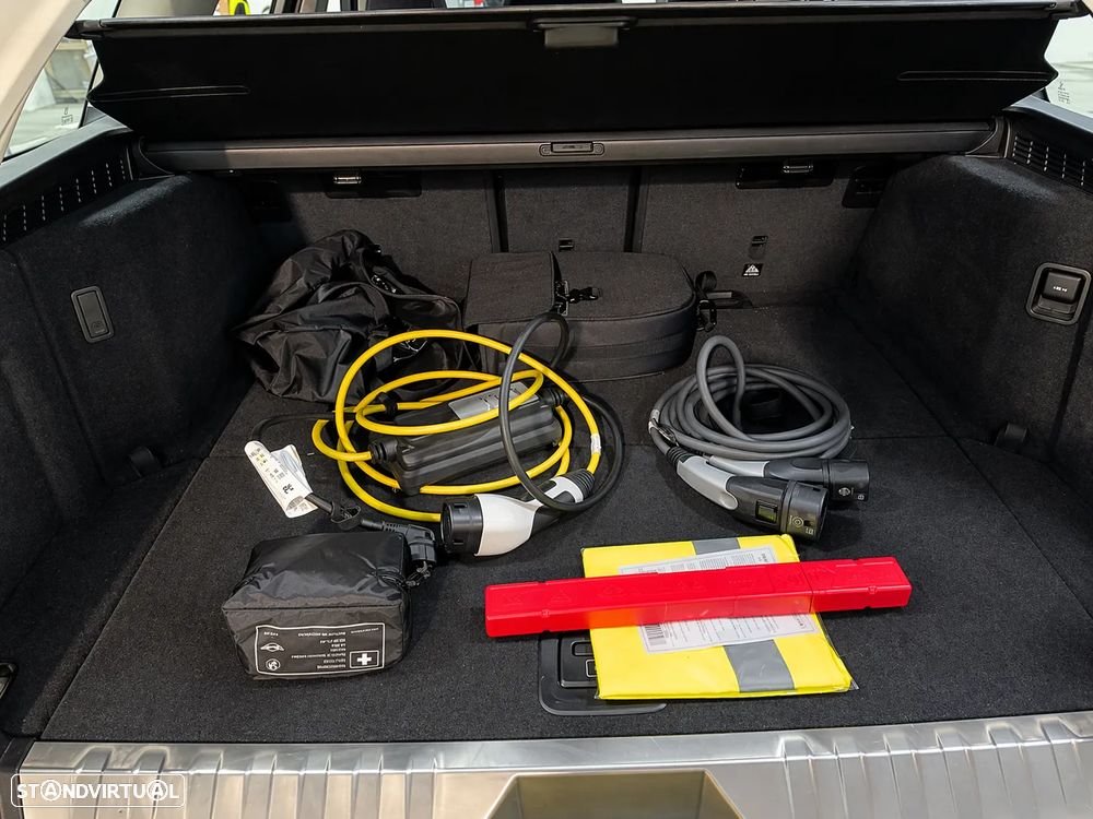 BMW 520 e Line Luxury - 12