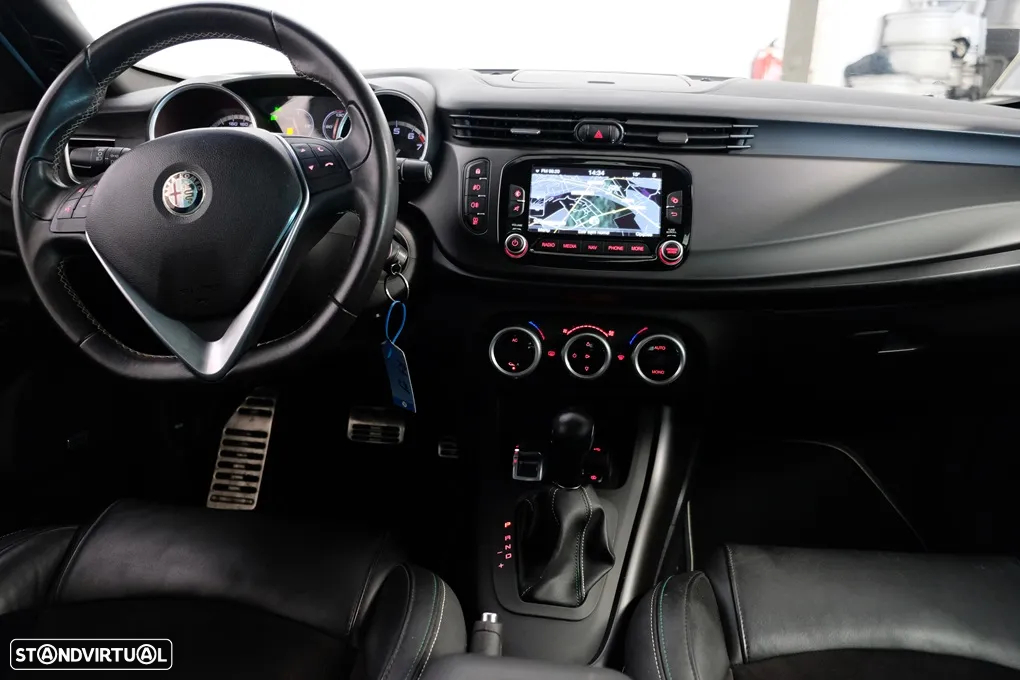Alfa Romeo Giulietta 1.4 TB 16V Multiair TCT Sport - 14