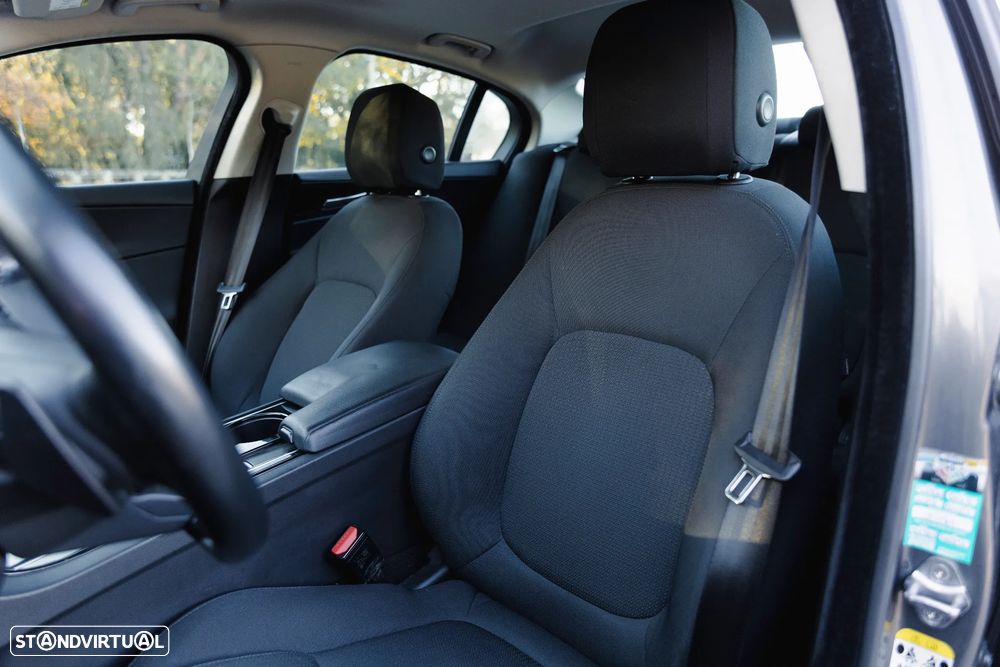 Jaguar XE E-Performance Aut. Prestige - 19