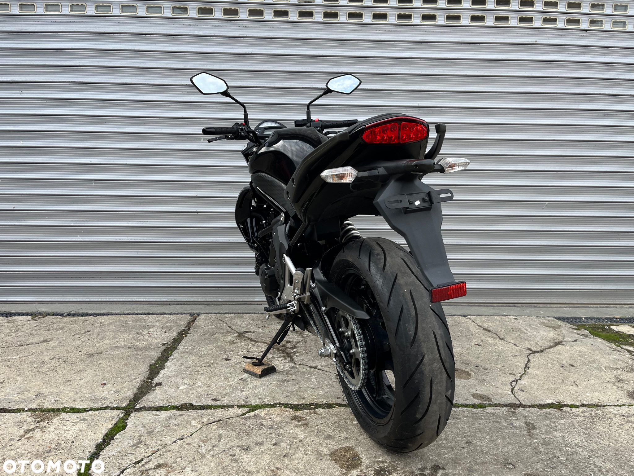 Kawasaki ER - 17