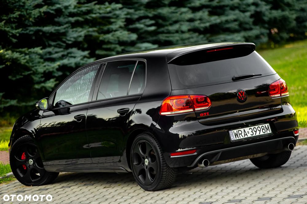 Volkswagen Golf 2.0 TSI GTI - 18