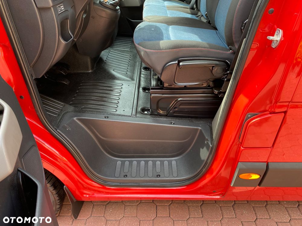 Renault MASTER L3 H2 z regałem warsztatowym , stan bardzo dobry - 12