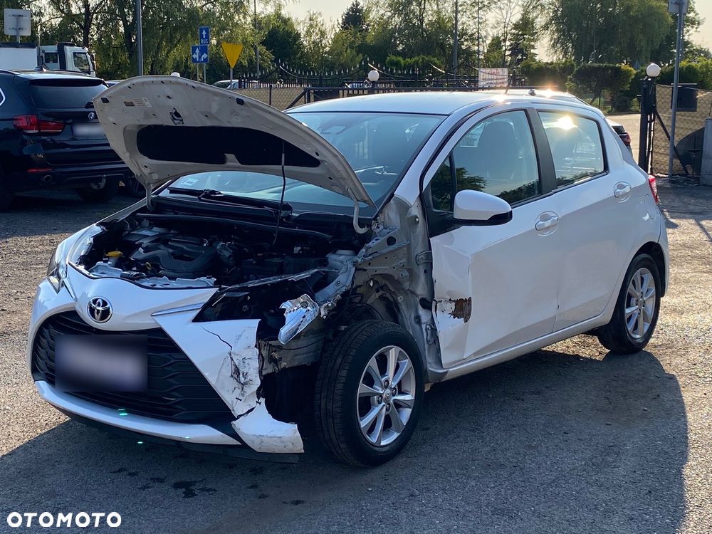 Toyota Yaris 1.0 Active - 12