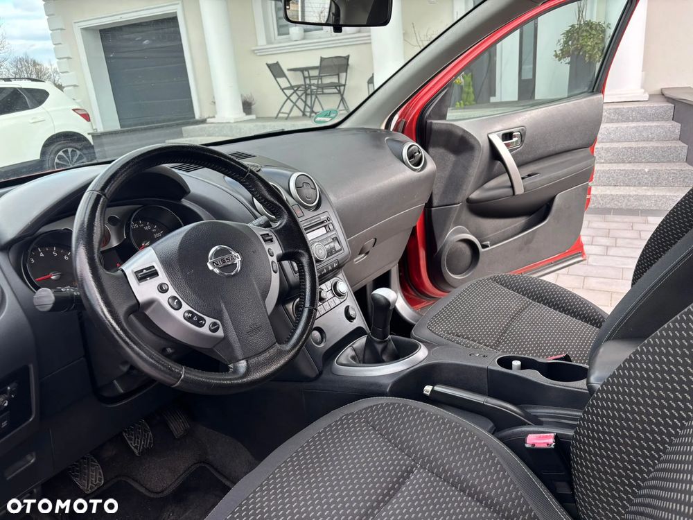Nissan Qashqai 1.6 visia - 7