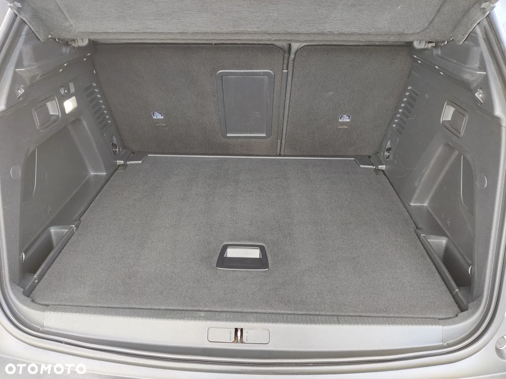 Peugeot 3008 BlueHDi 180 Stop & Start EAT8 GT - 32