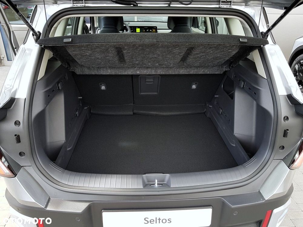 Kia Seltos - 40