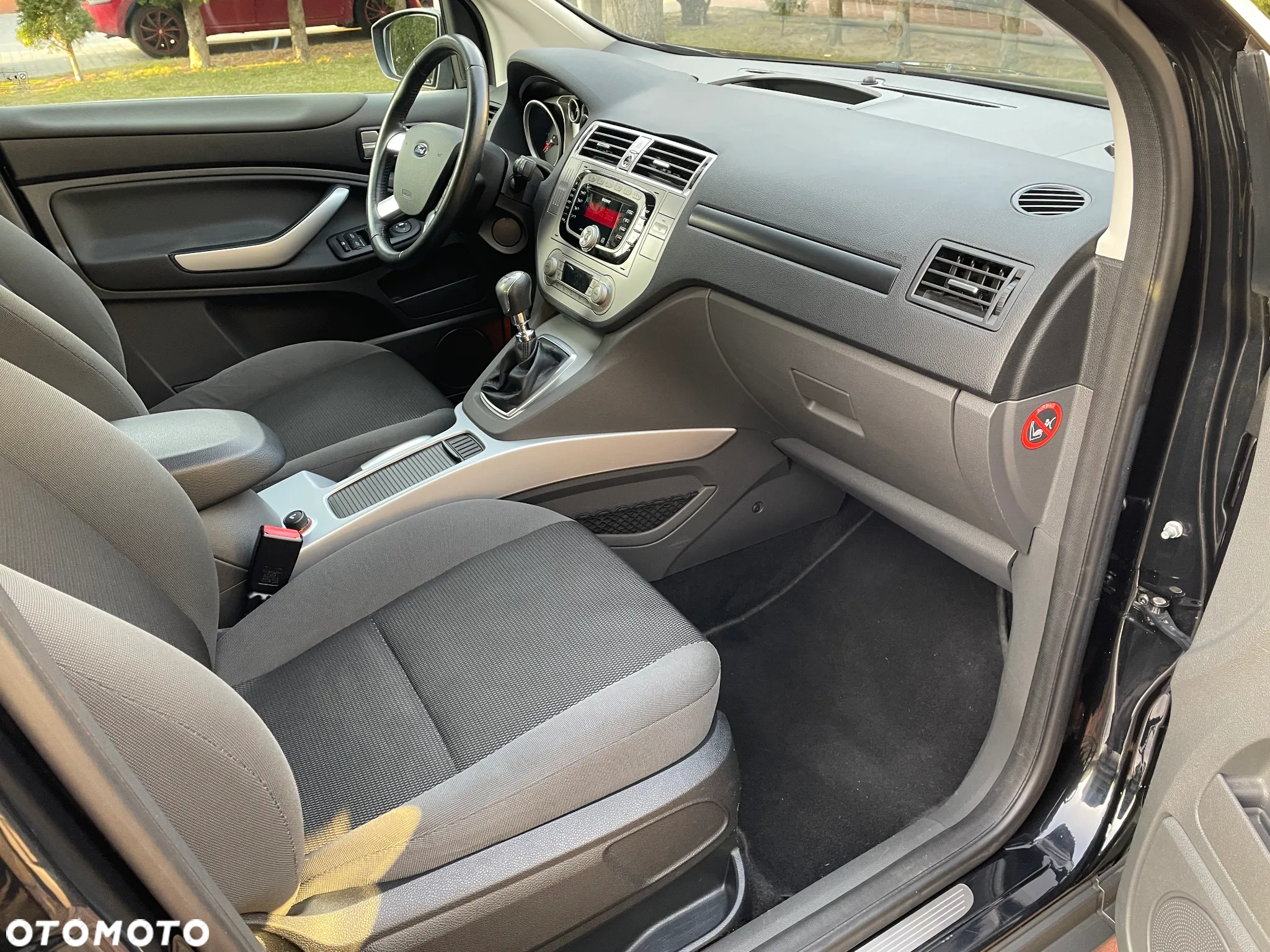 Ford Kuga 2.0 TDCi 2x4 Trend - 26