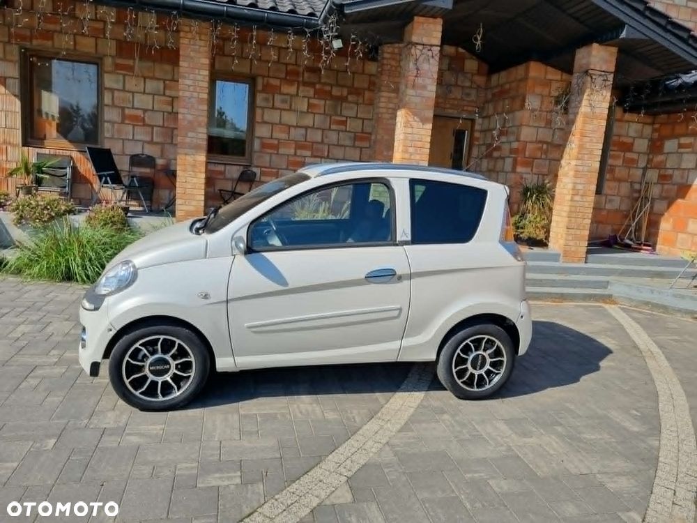 Microcar M.GO - 4