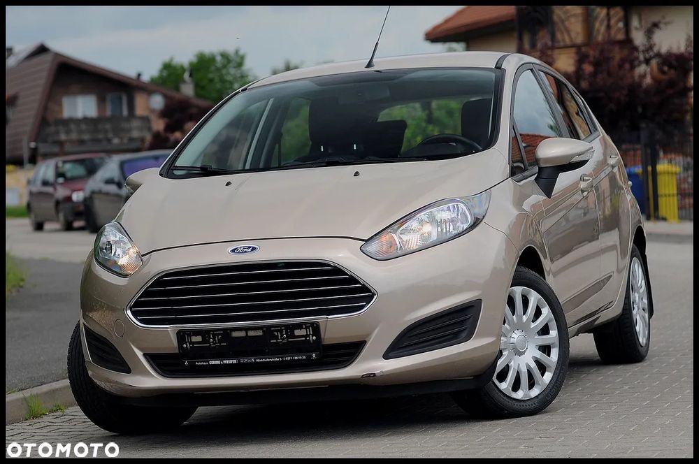 Ford Fiesta - 2