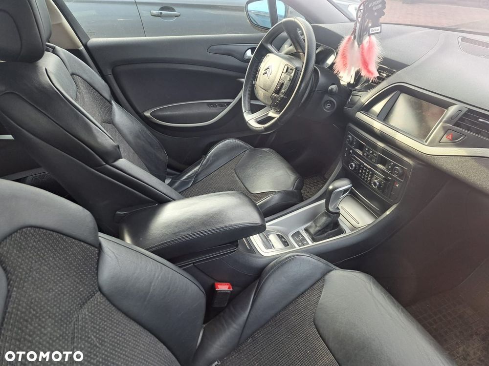 Citroën C5 2.0i 16V Exclusive Equilibre Navi - 4