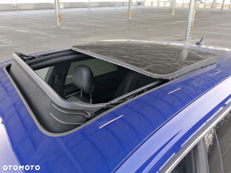 Volkswagen Arteon 2.0 TDI SCR DSG R-Line - 18