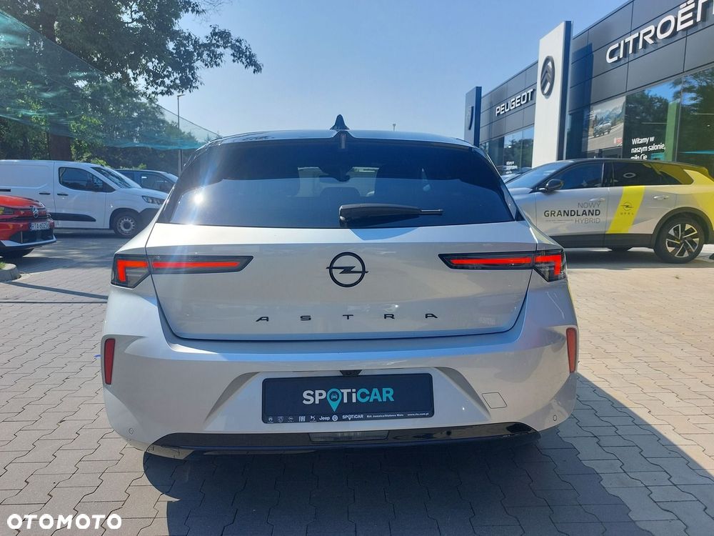 Opel Astra 1.2 T GS S&S - 4