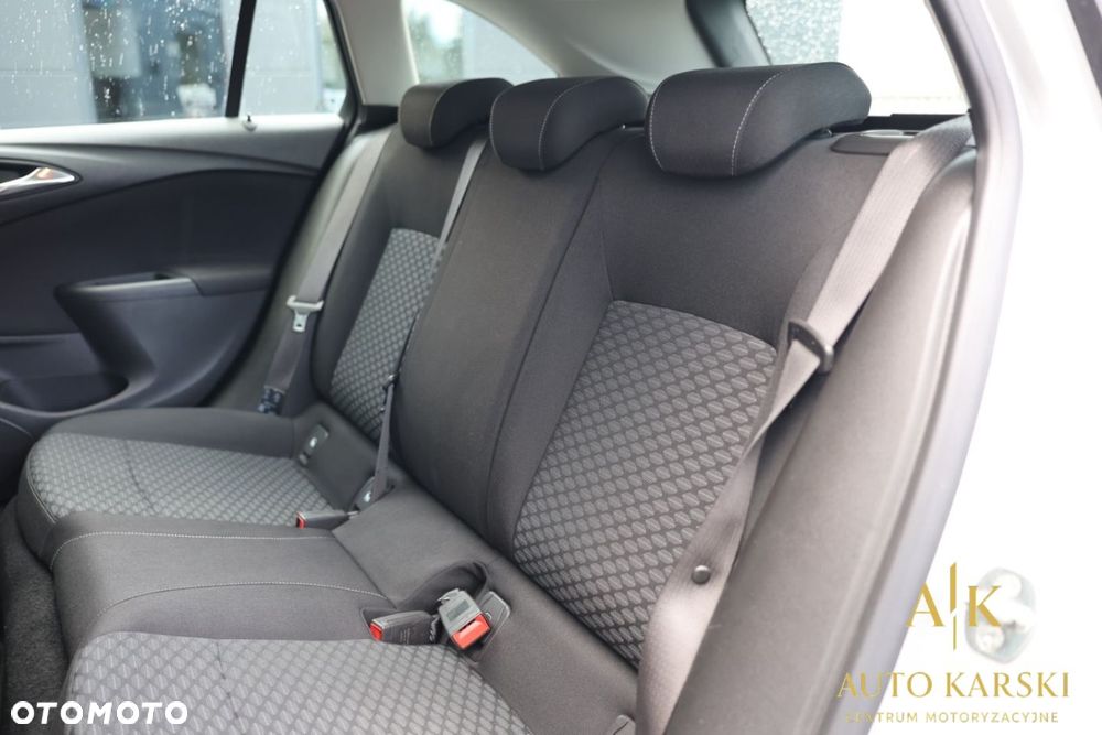 Opel Astra - 34