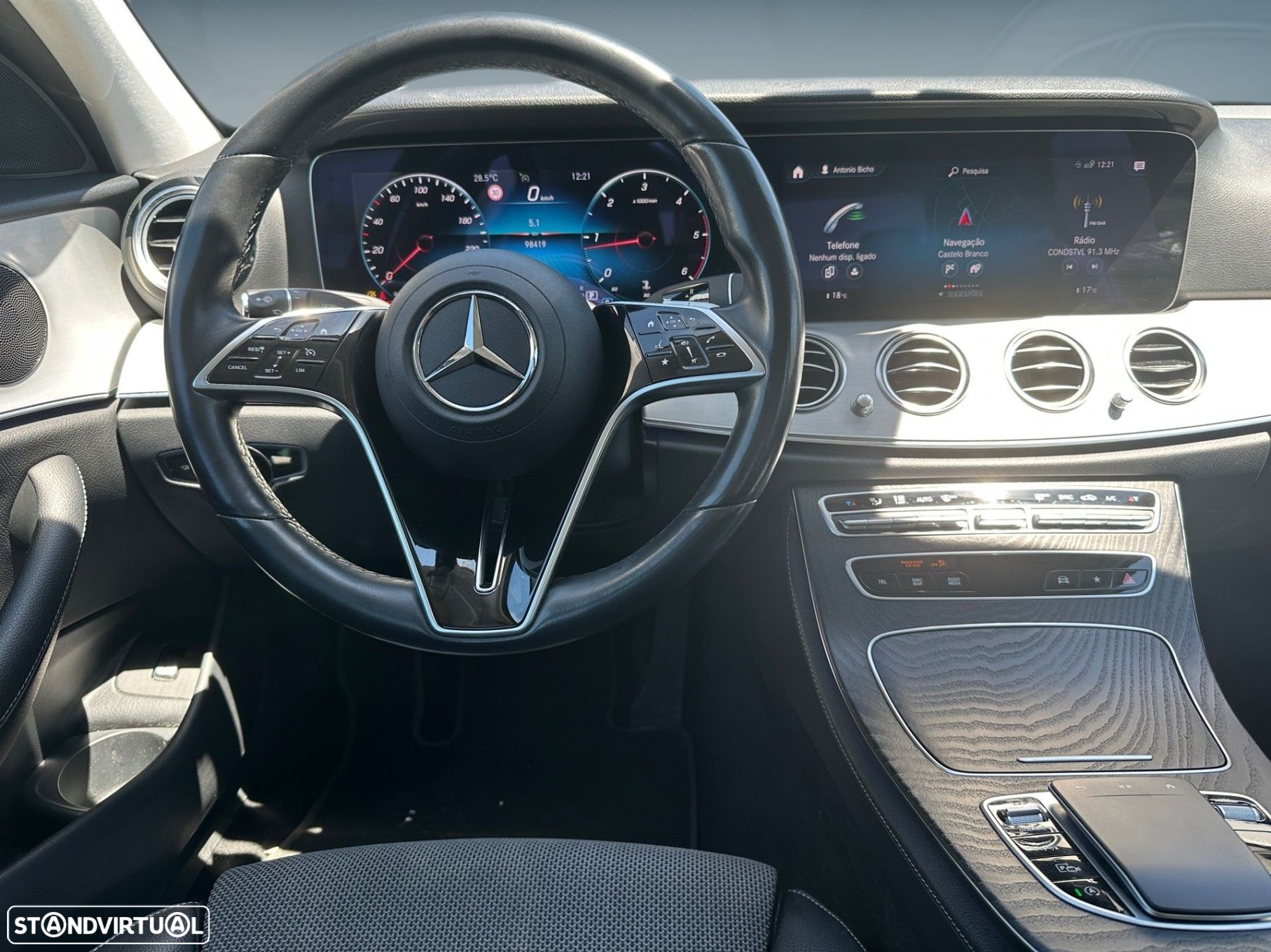 Mercedes-Benz E 220 d Avantgarde - 10