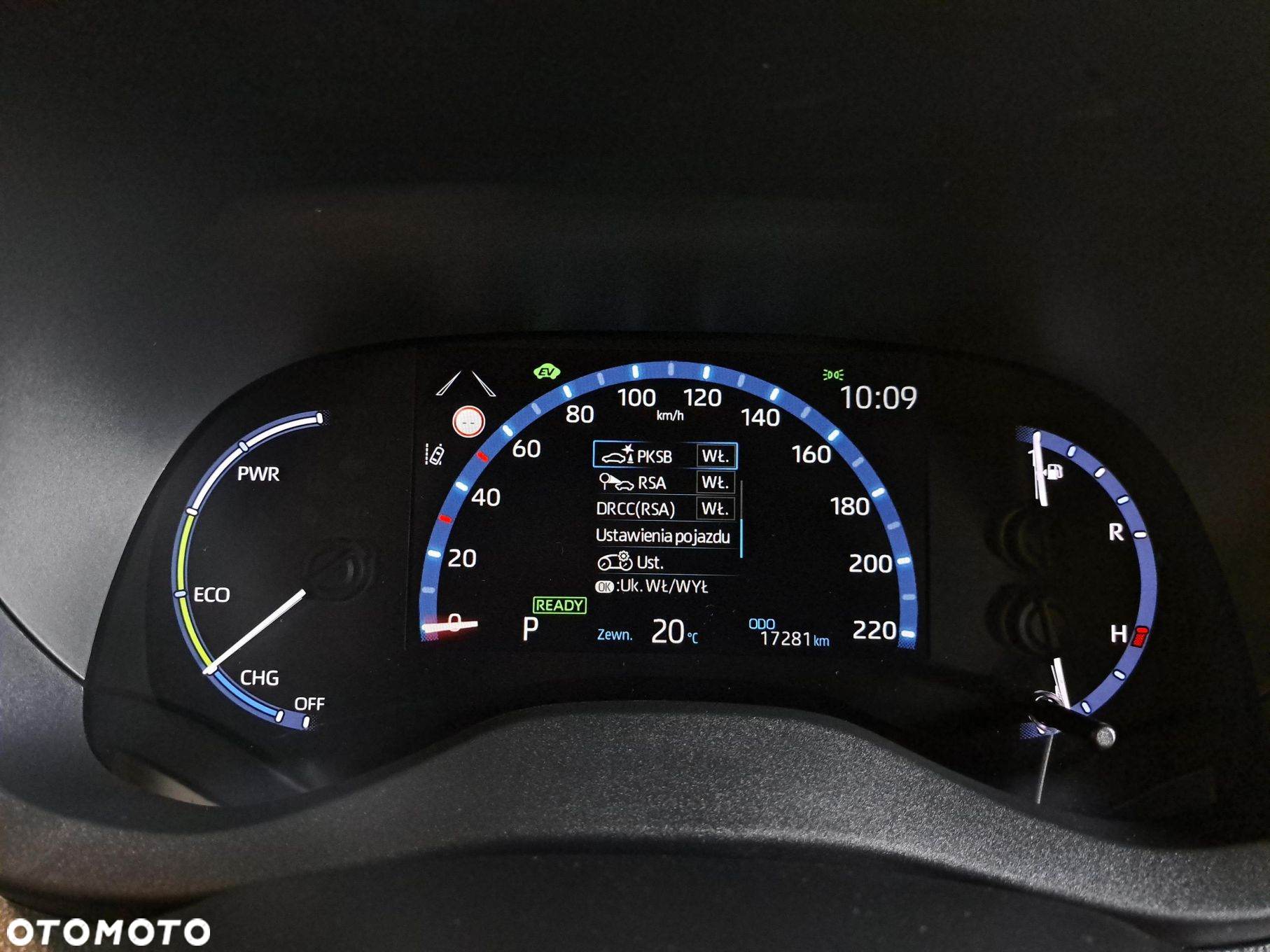 Toyota Yaris Cross - 23
