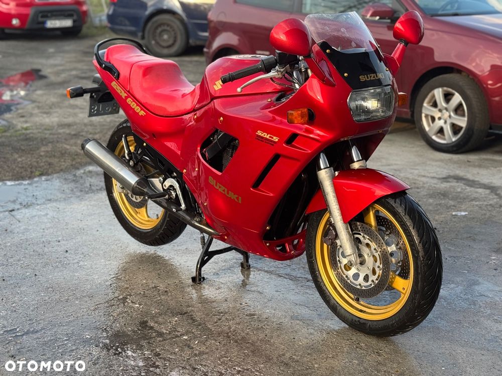 Suzuki GSX-F - Katana - 2