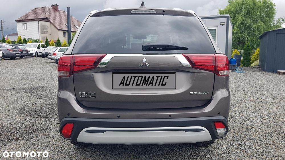 Mitsubishi Outlander 2.0 2WD CVT Spirit - 14