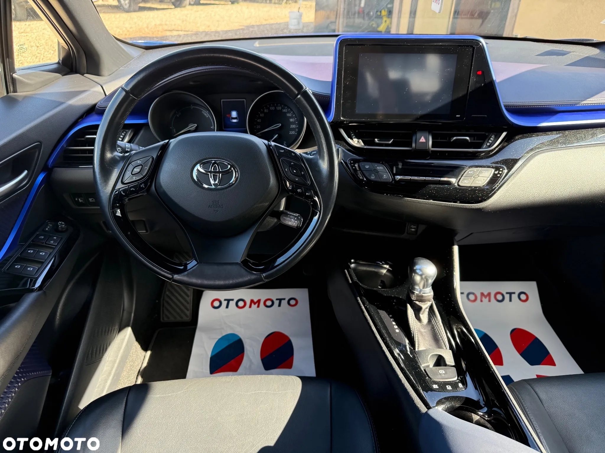 Toyota C-HR 1.8 Hybrid Executive - 19