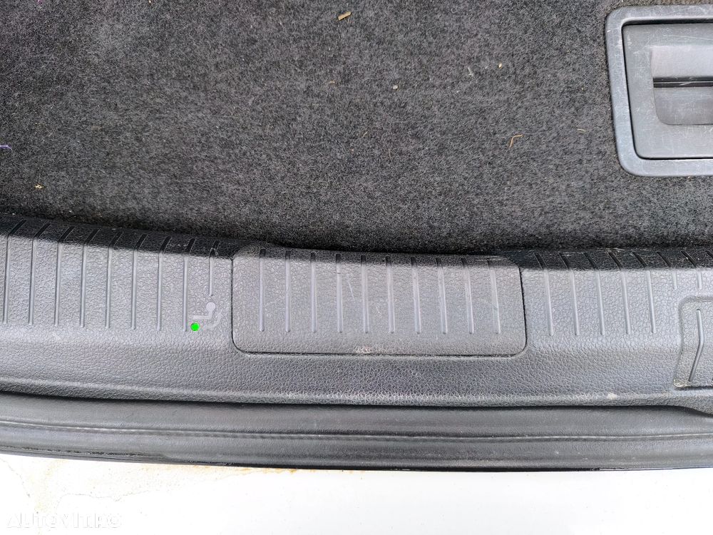 Volkswagen Golf 2.0 BlueTDI DSG Comfortline - 10