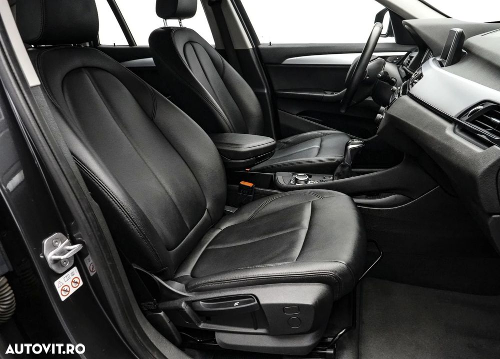 BMW X1 - 15