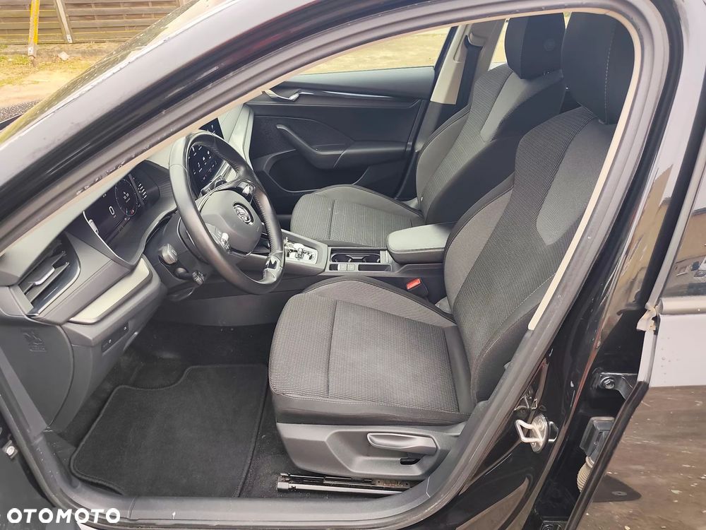 Skoda Octavia 2.0 TDI DSG Edition - 22