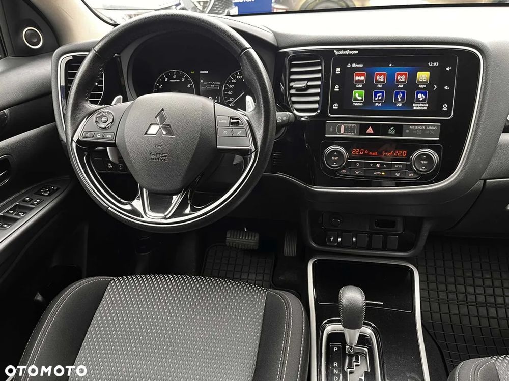 Mitsubishi Outlander 2.0 Intense + 4WD CVT - 16