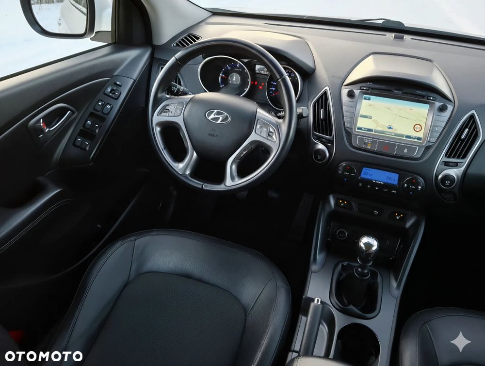Hyundai ix35 2.0 CRDi 4WD Premium - 26