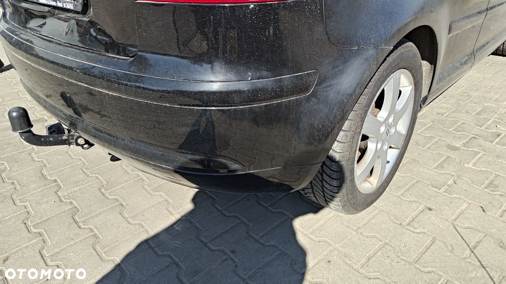 Zderzak tył tylny Audi A3 8P kod lakieru LY9B - 3
