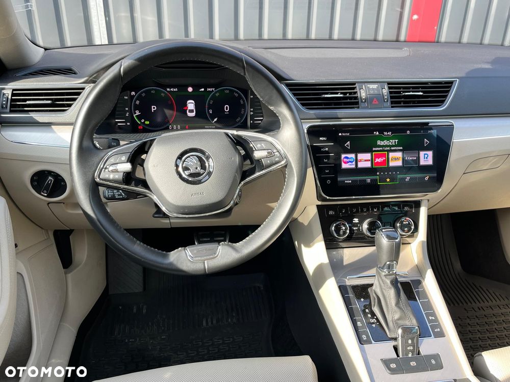 Skoda Superb 2.0 TDI SCR L&K DSG - 7