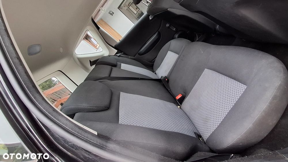 Mercedes-Benz Klasa A 150 Avantgarde First - 18