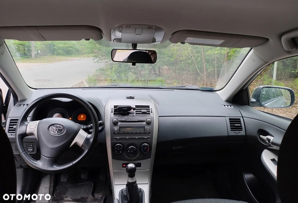 Toyota Corolla 1.4 D-4D - 6