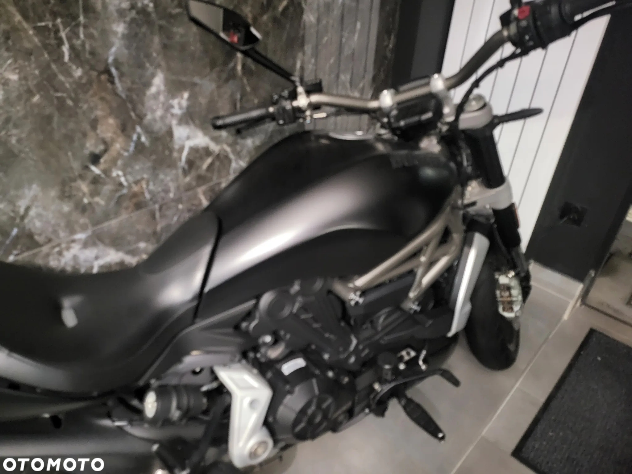 Ducati Diavel - 6